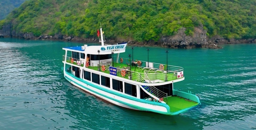 48-seater bay cruise